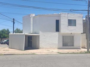 CASA CON UBICACIÓN ESTRATEGICA EN SAN FELIPE I ETAPA