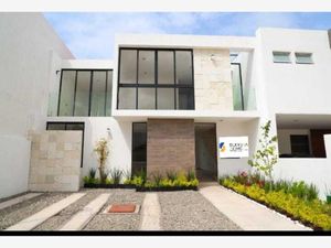 Casa en Venta en Cumbres del Lago Querétaro