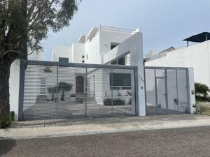 Casa en Venta en Real de Juriquilla Querétaro