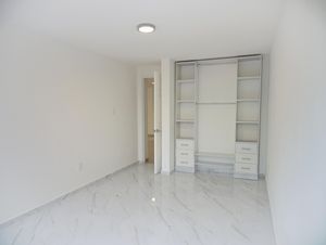 DEPTO EN VENTA  REMODELADO!!!!