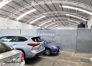 Industrial warehouse in rent in Naucalpan