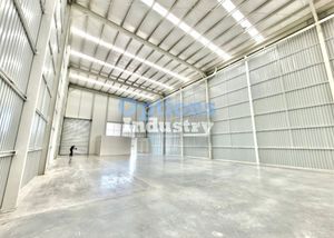 Industrial warehouse located in Toluca for rent