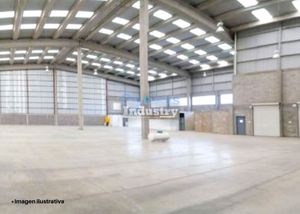 Industrial warehouse for rent in Lerma area