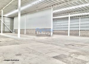 Industrial warehouse available for rent in Tultepec
