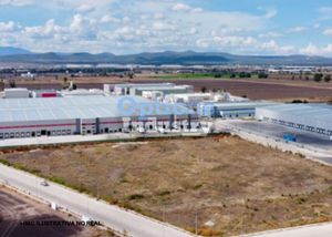 Large industrial warehouse for rent in Guadalajara