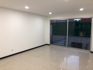 Venta departamento remodelado en Xotepingo, Coyoacán TH