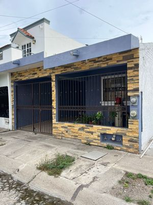 Casa en venta en Villas del Rey