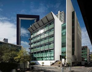 Renta de oficina acondicionada en Santa María, Monterrey.