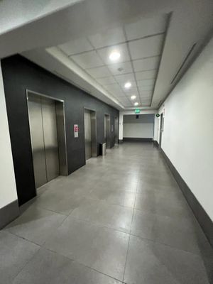 Venta de piso completo de oficinas, Zona San Jerónimo Monterrey