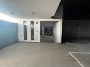 Bodega Comercial  en centro de  Monterrey