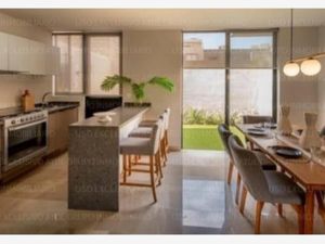 Casa en Venta en Jardines de Santa Anita Tlajomulco de Zúñiga