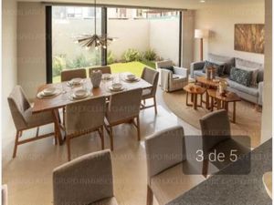 Casa en Venta en Jardines de Santa Anita Tlajomulco de Zúñiga