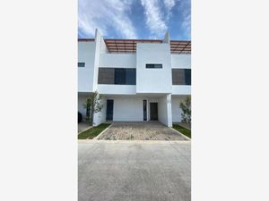 Casa en Renta en Arboreto Residencial Zapopan