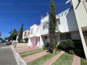 Casa en Venta en La Magdalena Zapopan