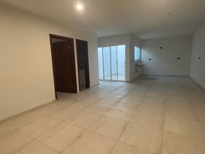 Departamento en venta en av. Enrique Carrola Antuna