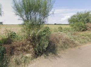 Terreno de 26 hcts. en Salinas Victoria, N.L. Carretera a Colombia