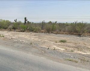 Terreno de 35.80 hcts. en Salinas Victoria, N.L. Carretera a Colombia