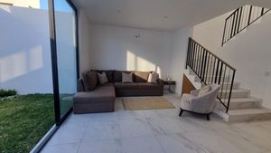 Casa en venta en condominio en Bosques de Santa Anita