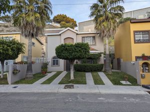 CASA EN VENTA Fracc. San Quintin - Pacifico, Tijuana B.C.