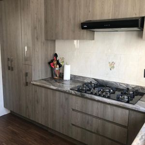 OPORTUNIDAD CASA REMODELADA EN RINCON ECHEGARAY