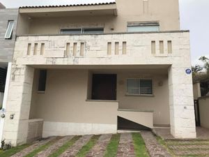 SE RENTA CASA EN EL MOLINO, LOMAS 1