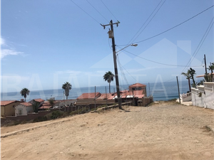 TERRENO EN VENTA EN ROSARITO CON VISTA AL MAR