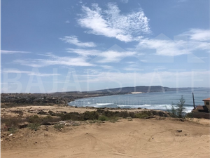 TERRENO EN VENTA EN ROSARITO CON VISTA AL MAR