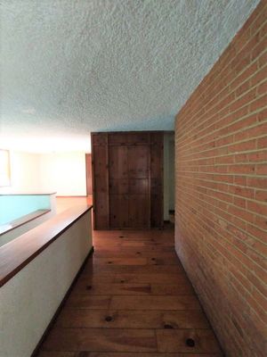 Venta casa en San Jerónimo, calle cerrada