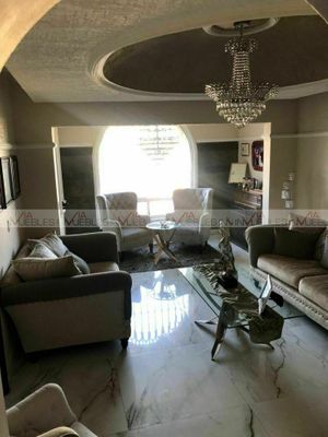 Casa En Venta En Residencial Cumbres, Monterrey, Nuevo León