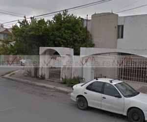 Casa en venta en Guadalupe, N.L., México. Soriana Híper - Las