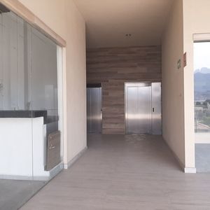 Local Comercial En Renta En Villa Del Río, Monterrey, Nuevo León