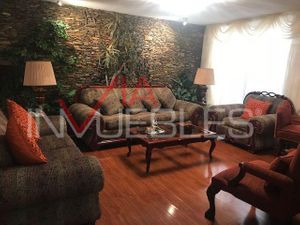 Casa En Venta En Zona Loma Blanca, San Pedro Garza García, Nuevo León