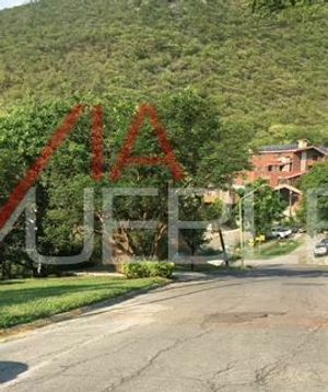 Terreno Residencial En Venta En Contry La Silla, Guadalupe, Nuevo León