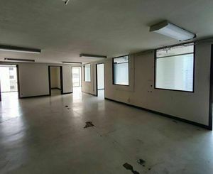 OFICINAS EN RENTA A UNAS CUADRAS DE GALERIAS INSURGENTES.