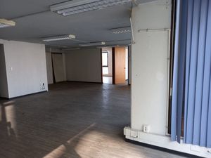 OFICINA EN 2DO PISO CON 142 M2 EN LA COLONIA DEL VALLE.