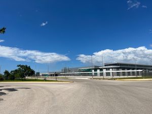 Terreno Industrial en el corredor  de Hunucma al Poniente de Mérida