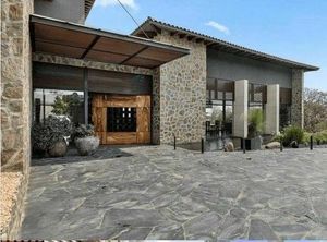 Espectacular Residencia en Real de Valle Escondido