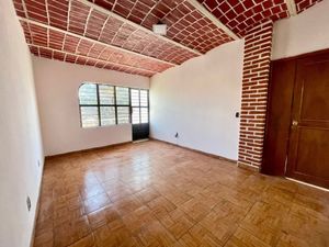 CASA EN VENTA EN JARDINES TAPATIOS, ZAPOPAN