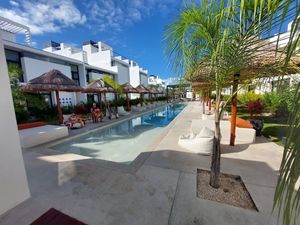 CASA AMPLIA en RENTA seguridad 24/7 en TULUM Country Club, mejor residencial