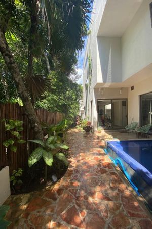 CASA en RENTA, seguridad 24/7, Mejor residencial en TULUM Country Club,