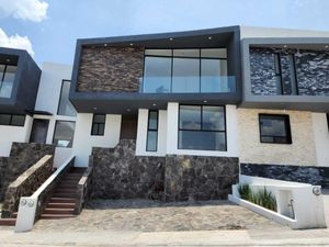 Casa en Venta en Bosques Tres Marias Morelia