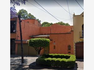 Casa en Venta en Del Carmen Coyoacán