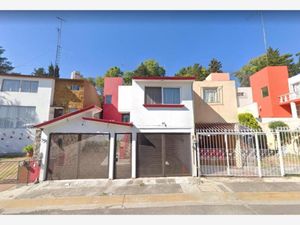 Casa en Venta en Lomas Verdes (Conjunto Lomas Verdes) Naucalpan de Juárez