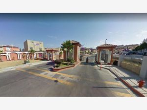 Casa en venta en Camino de las Bugambilias Privada Arcos 8419 23, Jardín de  las Bugambilias, Tijuana, Baja California, 22116.