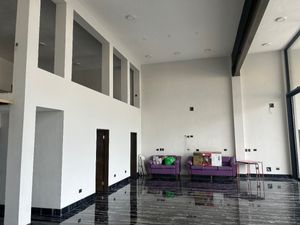 CASA EN VENTA - LAGOS DE VERGEL