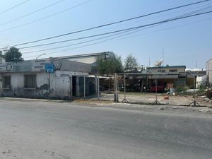 TERRENO COMERCIAL EN RENTA SAN NICOLAS