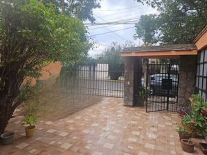 CASA EN VENTA, ZONA NORTE, LAS PLAZAS, IRAPUATO, GUANAJUATO