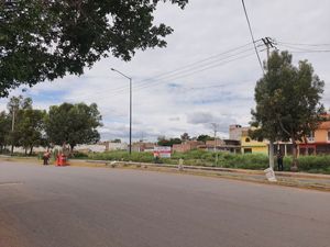 TERRENO COMERCIAL EN VENTA O RENTA, IRAPUATO, GTO.