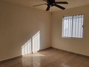 CASA EN VENTA, VILLAS DE BERNALEJO, IRAPUATO, GTO.