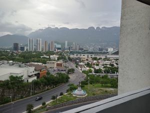 RENTA DEPARTAMENTO EN TORRE EMPORIUM